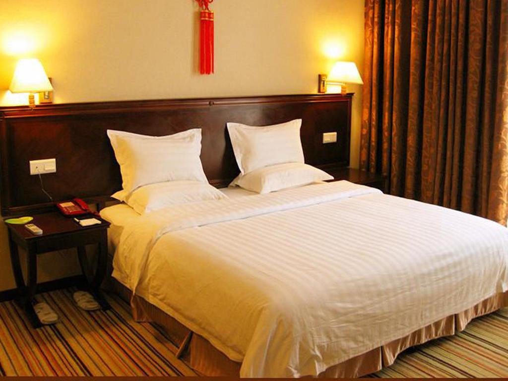 Vienna Hotel Guangzhou Shaheding Metro Station Zewnętrze zdjęcie